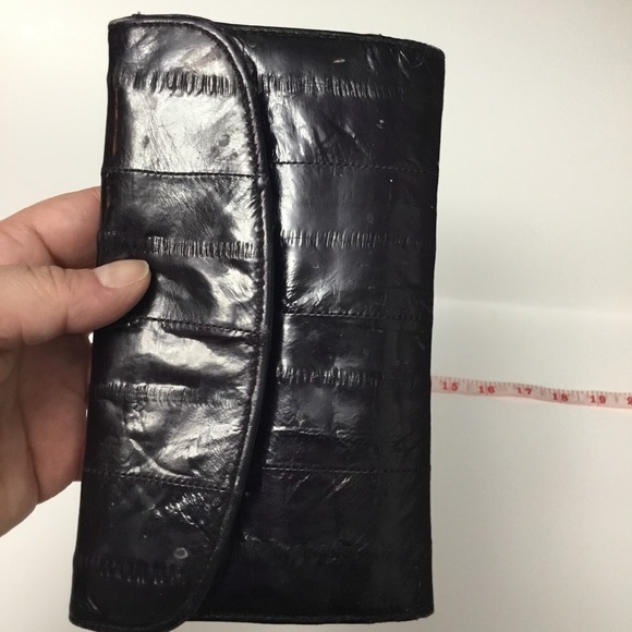 Vintage Mundi Genuine Eelskin Wallet - Picture 5 of 11